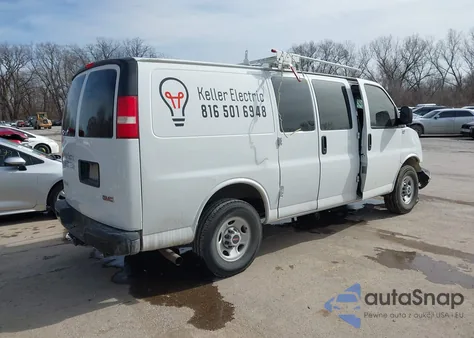 2017 GMC Savana 3500 Work Van z USA, uszkodzony, nr VIN 1GTZ7GFG8H1108467